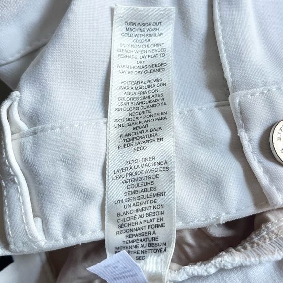 White House Black Market White Skinny Jeans with Zipper Pockets - Picture 8 of 9